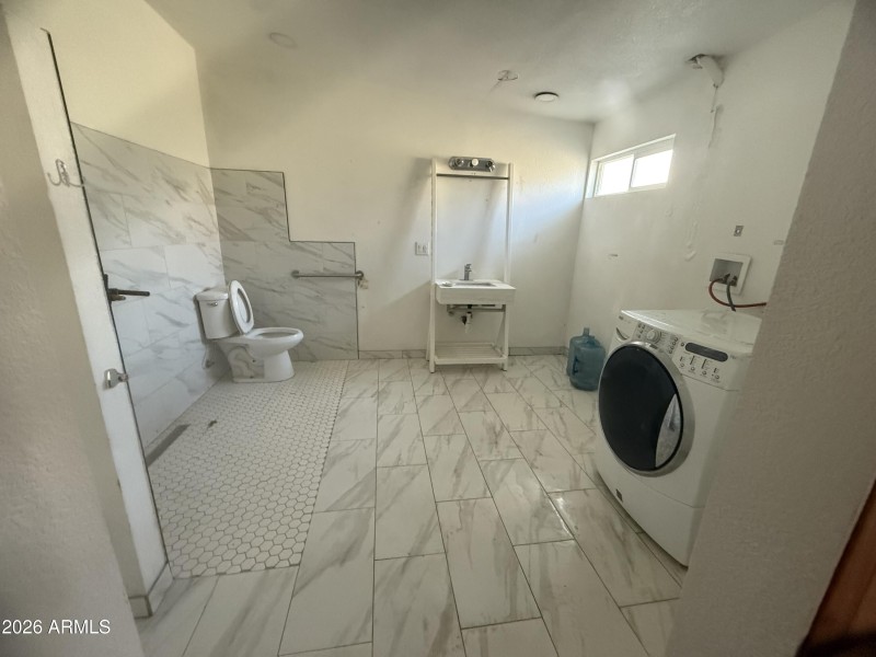 48 n Stansberry - bathroom ada