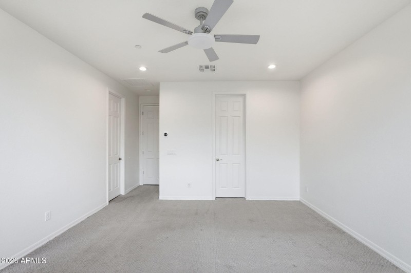Master suite with 2 walk-in closets