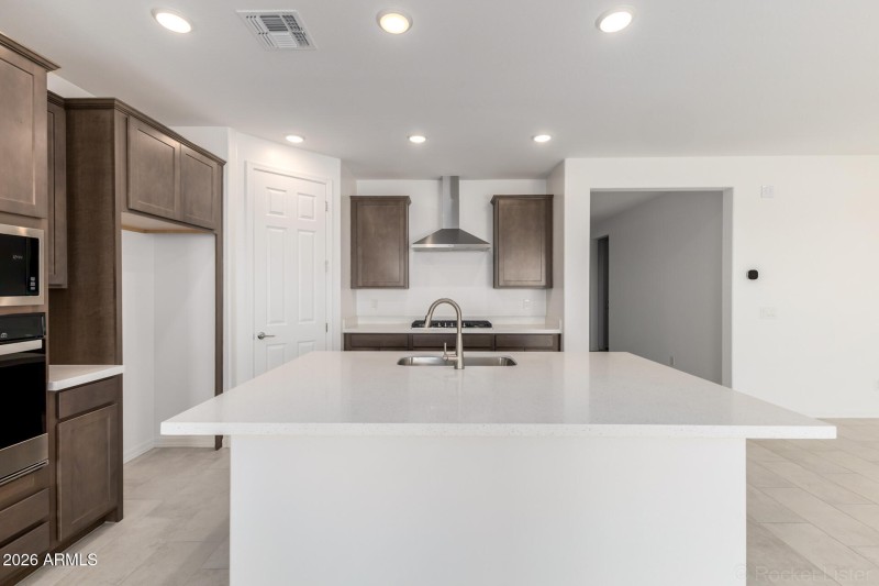 PHX_Landmarke_Lot 1060_Azure_657_Kitchen