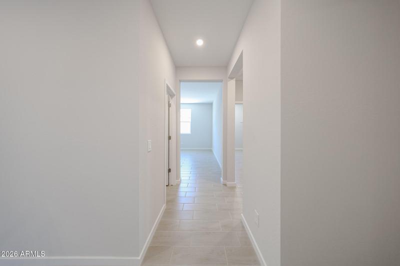 19_Lot 08-Carlsbad_Willow-at-Teravalis_n