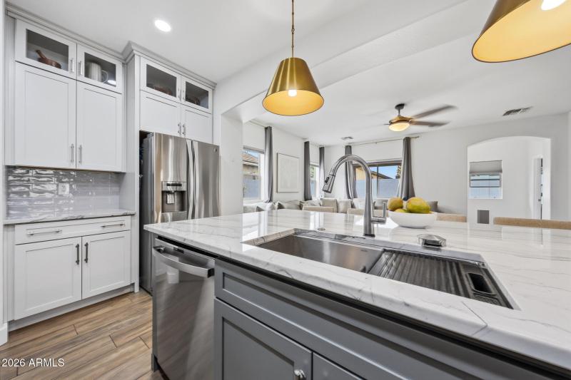 Quartzite Counters