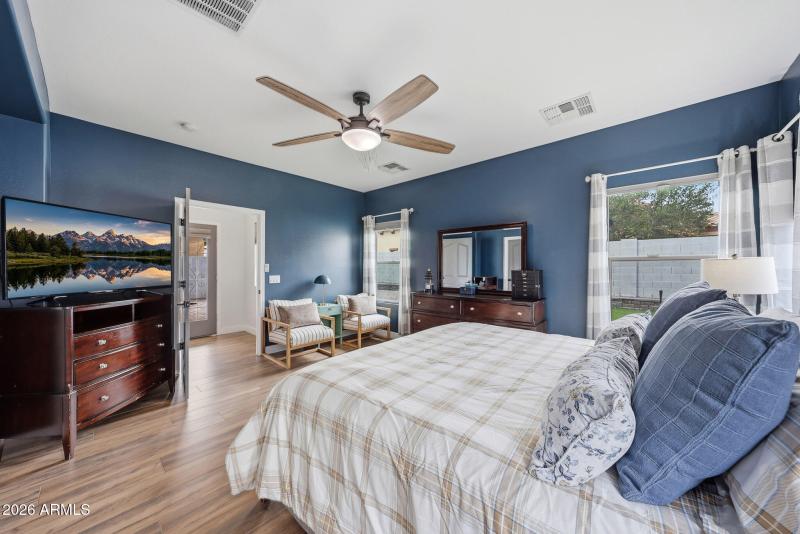 Huge Primary Suite