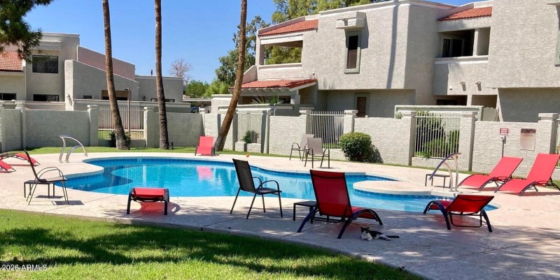 Community pool