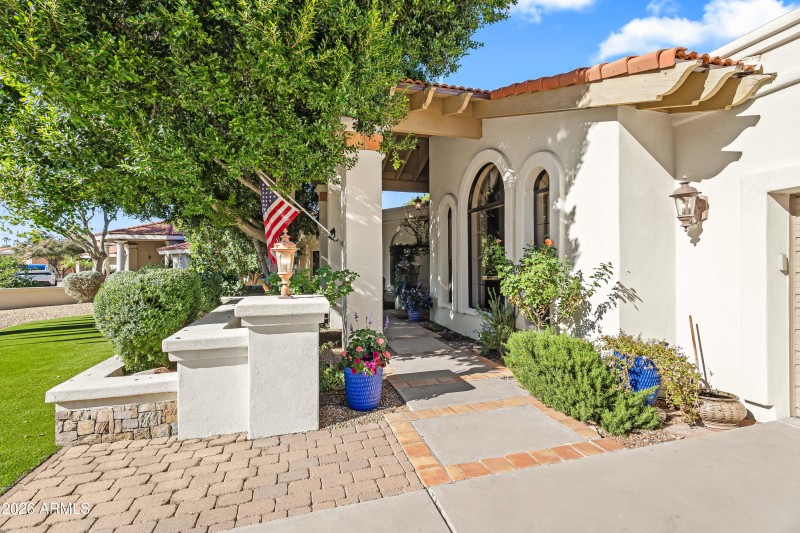 FRONT COURTYARD - DAYTIME