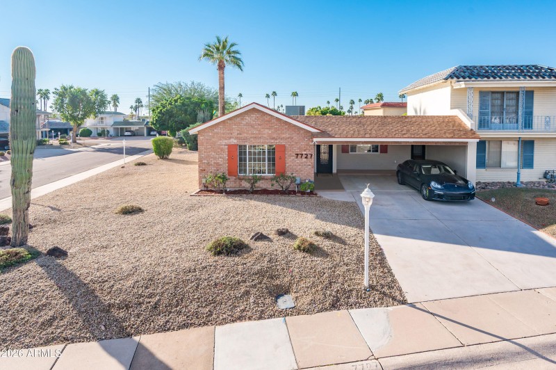 7727 E Bonita Drive