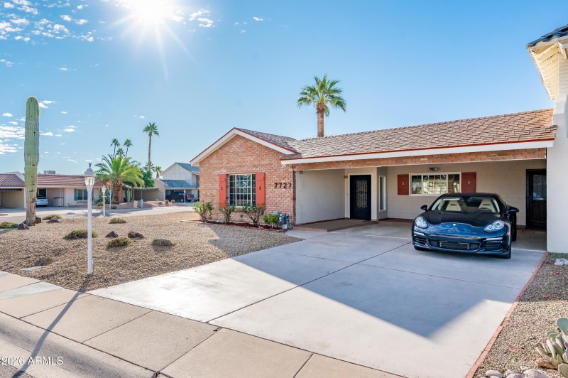 7727 E Bonita Drive