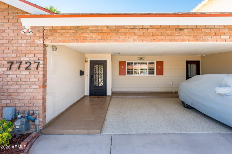 7727 E Bonita Drive
