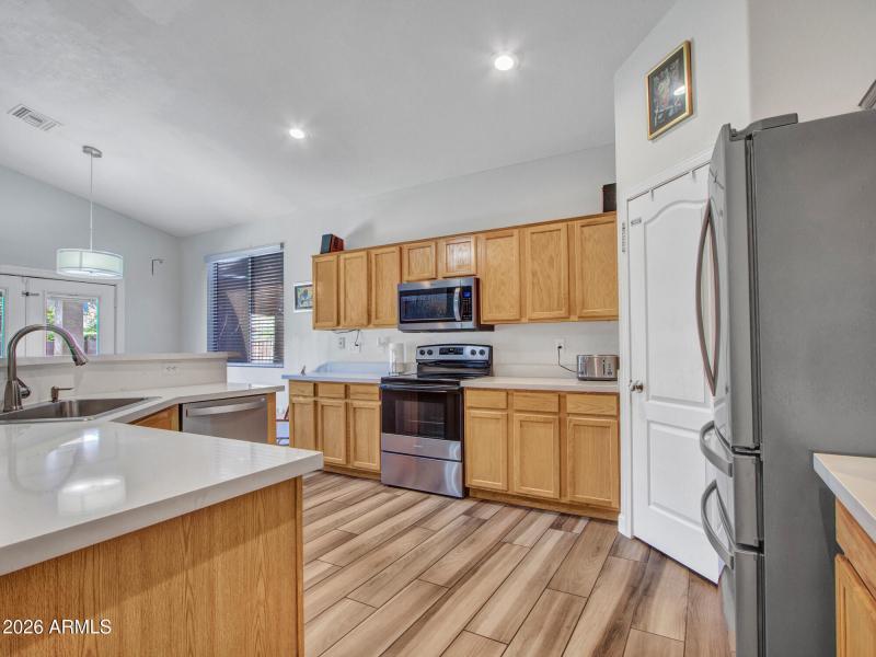 04-Kitchen-(1)