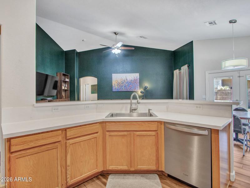 04-Kitchen-(2)