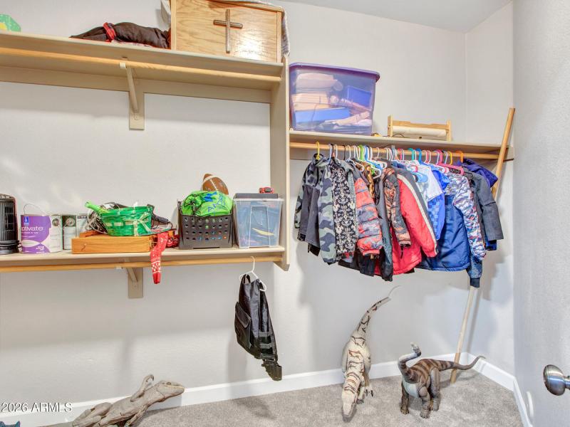 13-Bedroom-4 wlk-in closet
