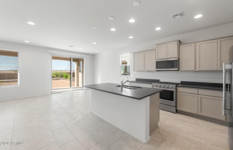 Kitchen/Cafe/Gathering Room