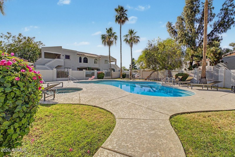 Community pool