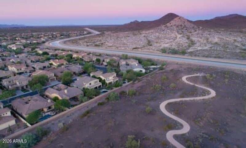 Vistancia trail head 2