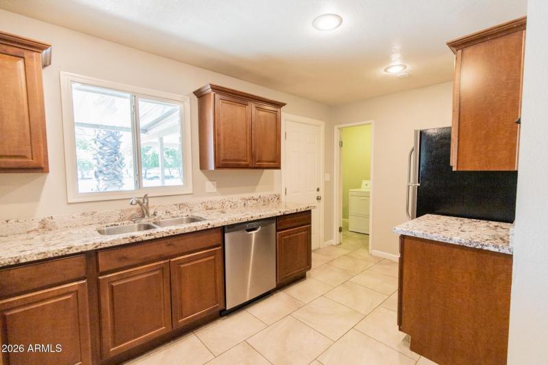 Photo #5