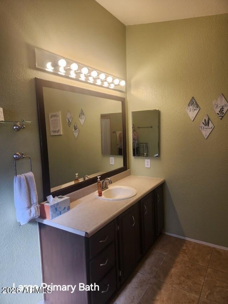 CR Prim Bath Sink