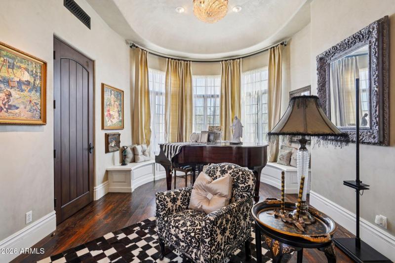 26-web-or-mls-S 1st St-S1604-038