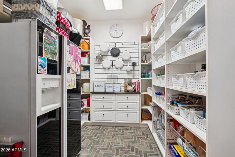 41-web-or-mls-S 1st St-S1604-053