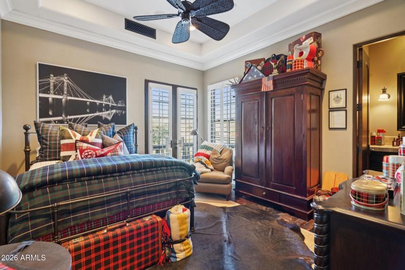 46-web-or-mls-S 1st St-S1604-059