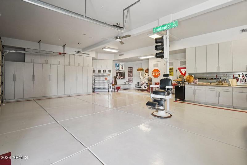 69-web-or-mls-S 1st St-S1604-083