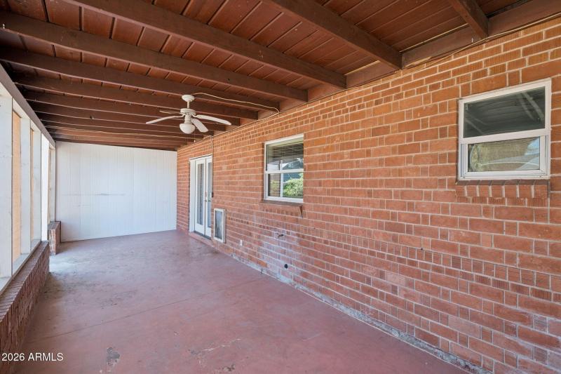 34-web-or-mls-1802-e-missouri-ave