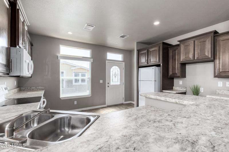 Granite-Look Counters