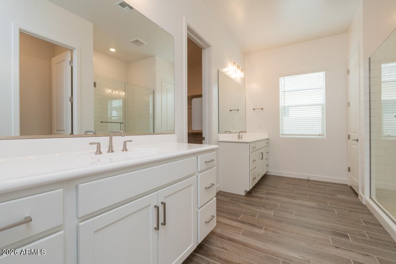 Tri Pointe Abel Ranch 390 - Primary Bath