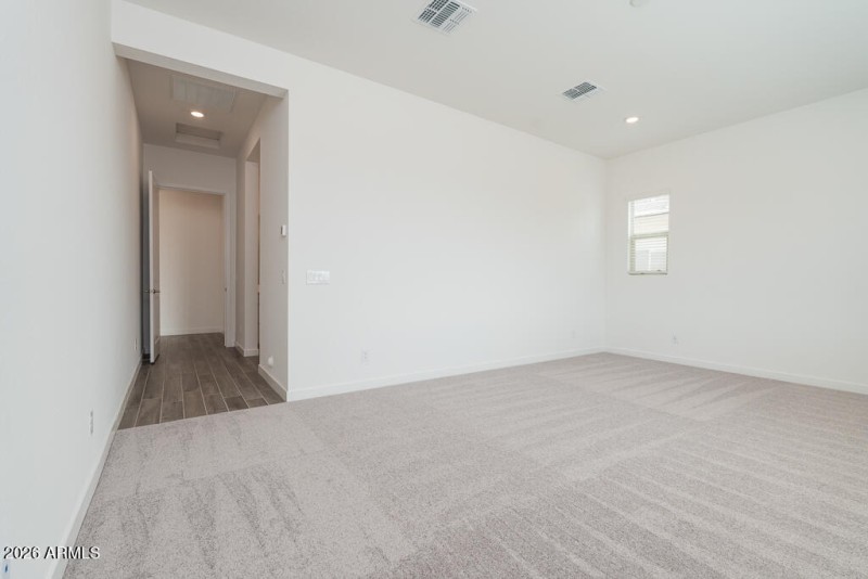 Tri Pointe Abel Ranch 390 - Primary Suit