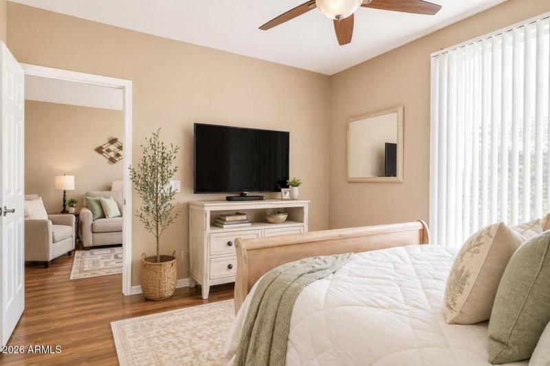 Masterbeddoorshot