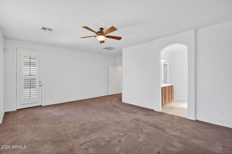 21-web-or-mls-021E Prickly Pear Pl