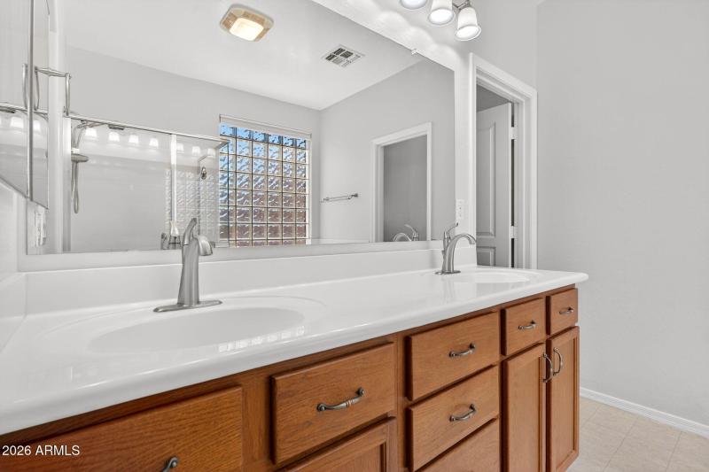 23-web-or-mls-025E Prickly Pear Pl