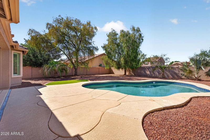 43-web-or-mls-044E Prickly Pear Pl