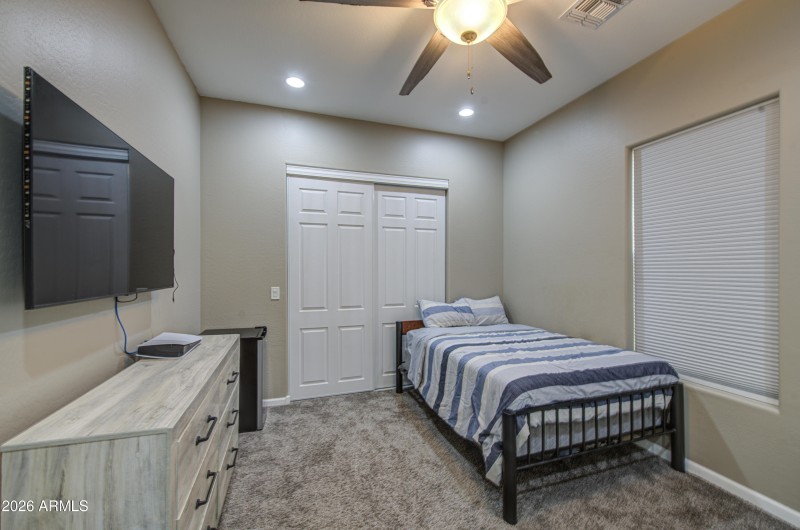 Bedroom 2-pic 1