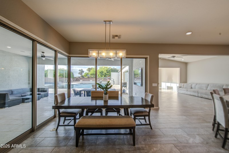 Dining Area 2