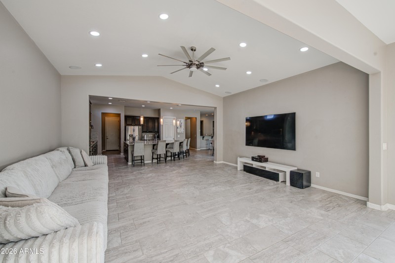 Family Room #1-pic 2