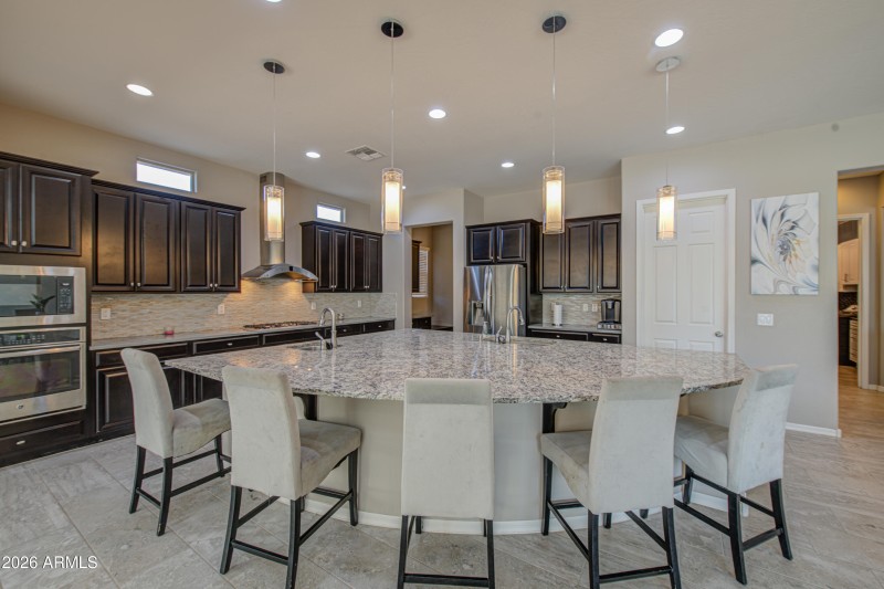 Kitchen 4