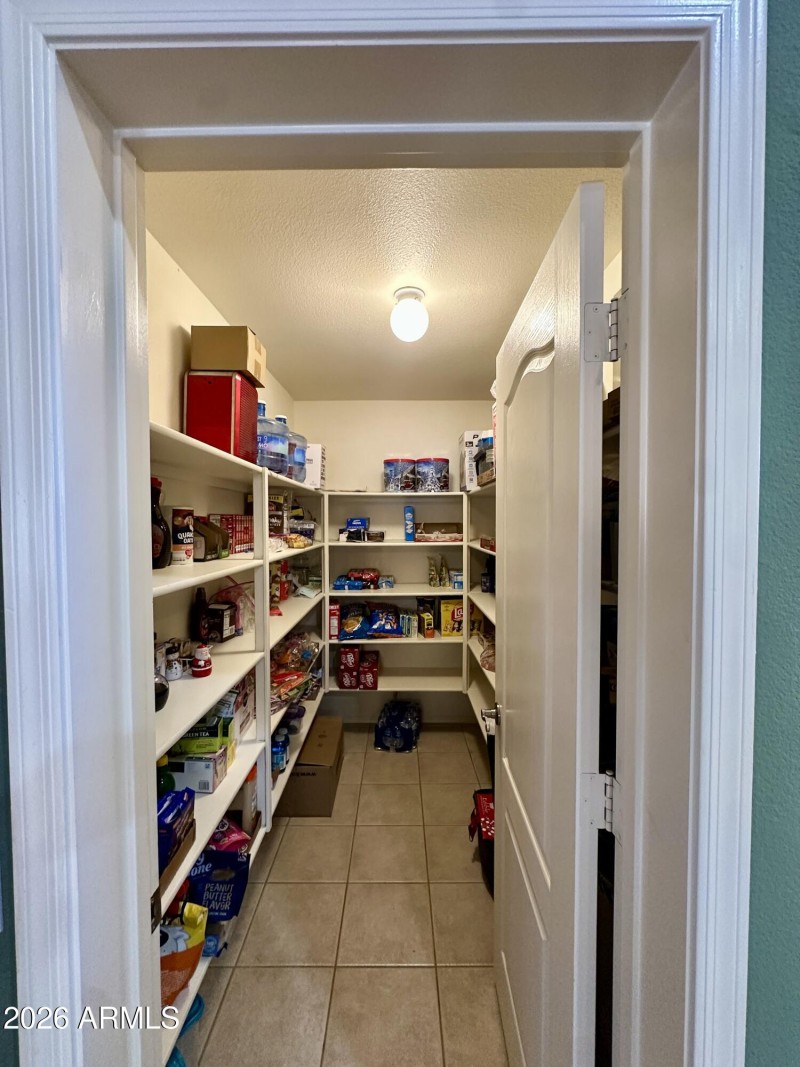 Walk-in Pantry