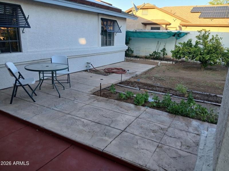 Enclosed courtyard