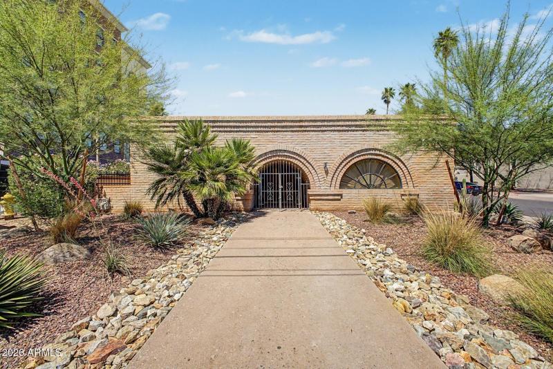 01 - Osborn
