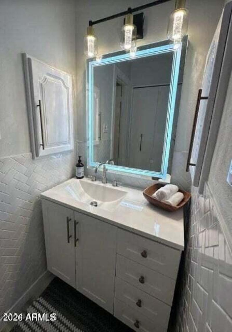 PRIMARY BATH 1