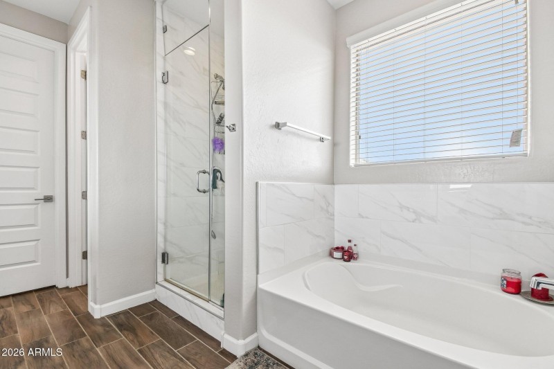 22-web-or-mls-N 145th Ave-S2304-022