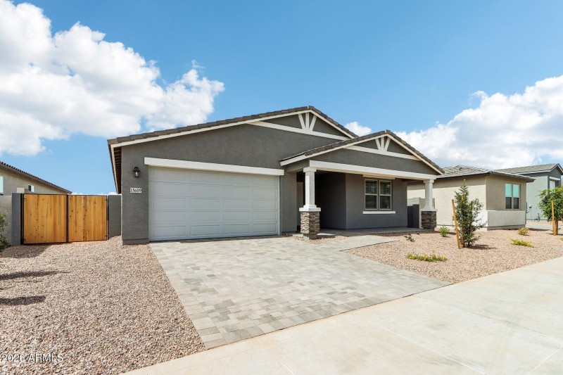 2-web-or-mls-W Brown St-S2304-002