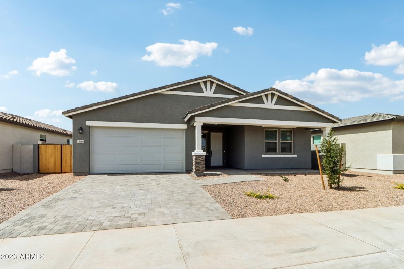 3-web-or-mls-W Brown St-S2304-003