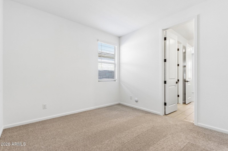 21-web-or-mls-W Brown St-S2304-021