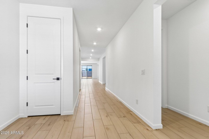 23-web-or-mls-W Brown St-S2304-023