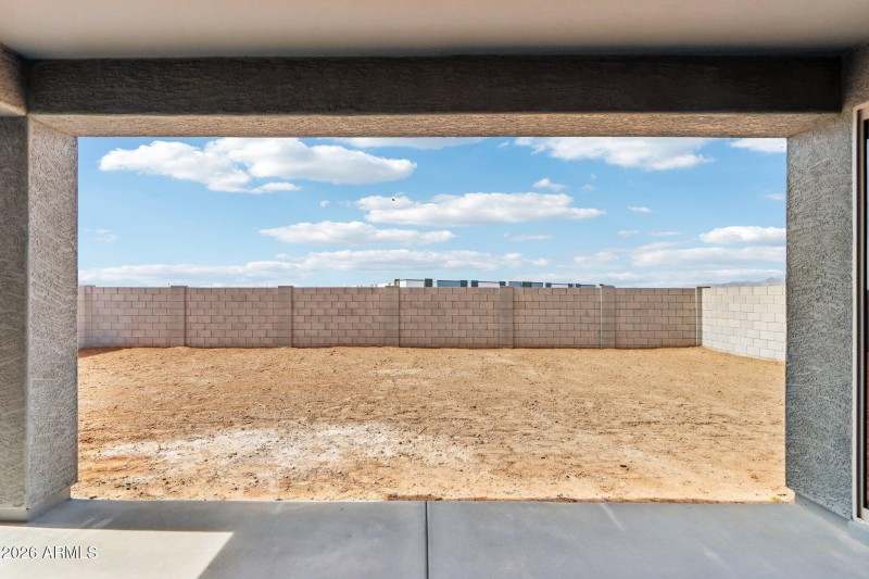 36-web-or-mls-W Brown St-S2304-036