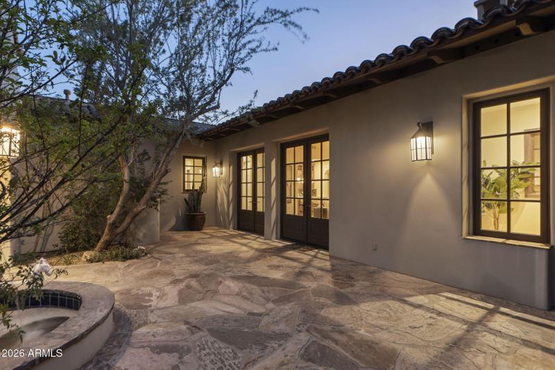 Courtyard Living