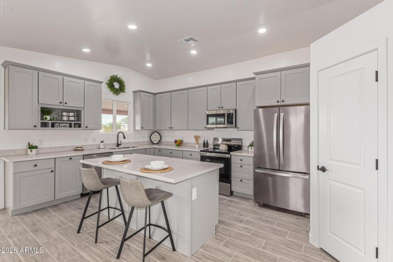 130 S 352nd Dr Tonopah, AZ 85354