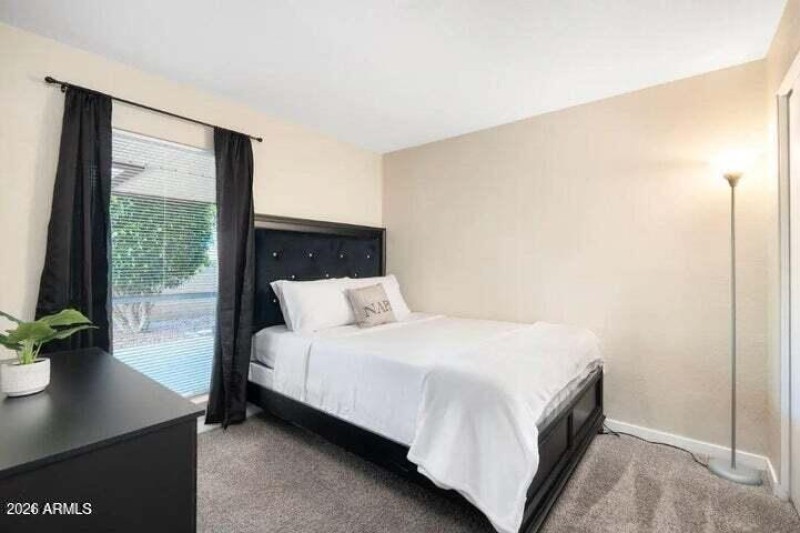 BEDROOM 2 QUEEN