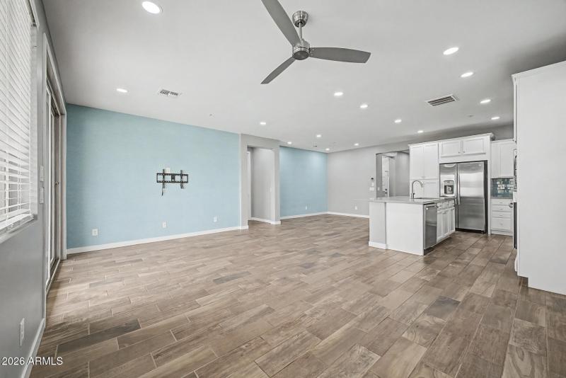 10 Loma Vista