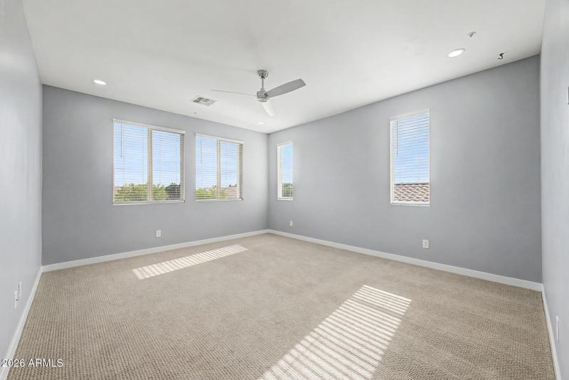 23 Loma Vista
